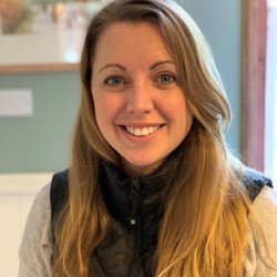 Holly Lenaghan